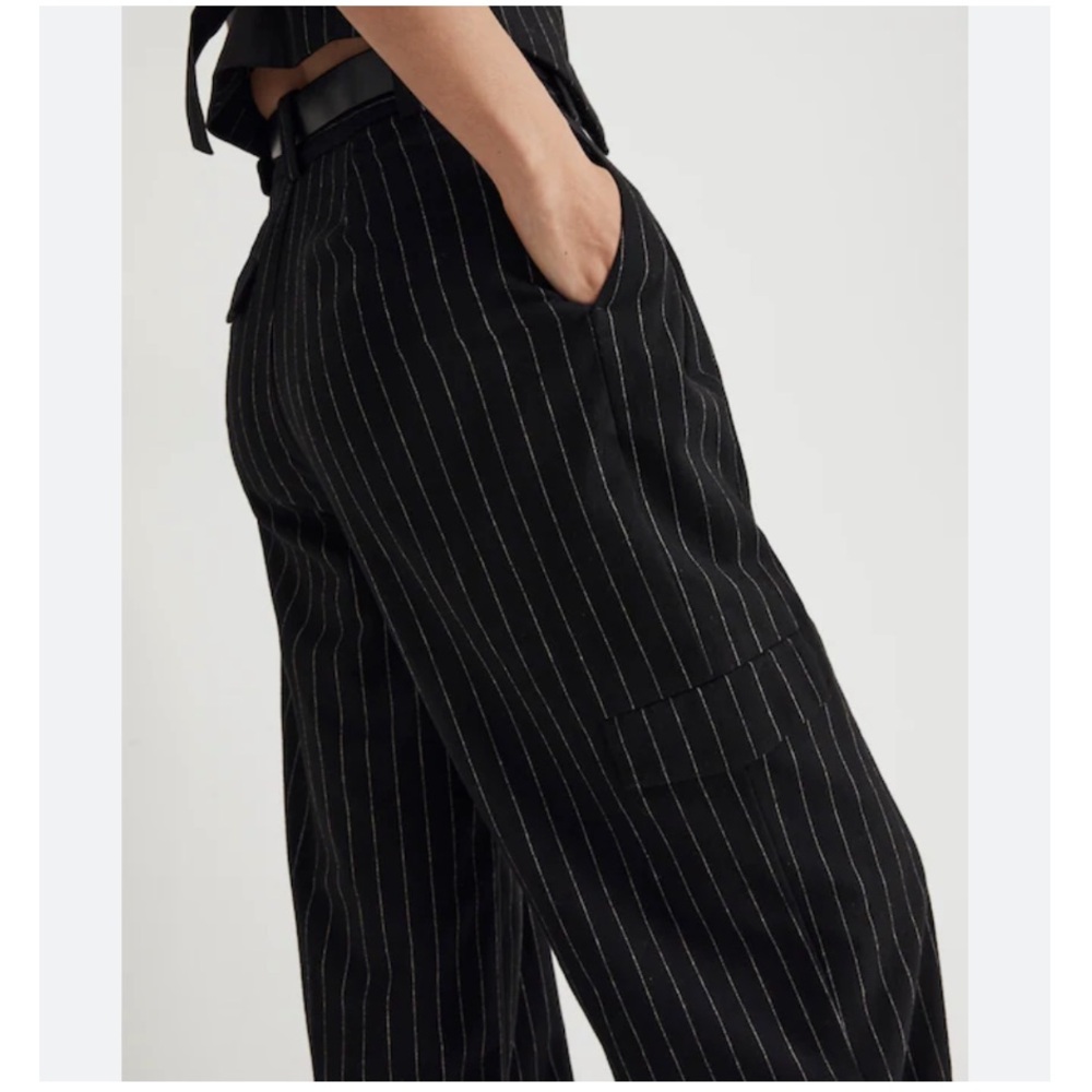 NEW Madewell Cargo Pants in Pinstripe Almost Black - Picture 4 of 9
